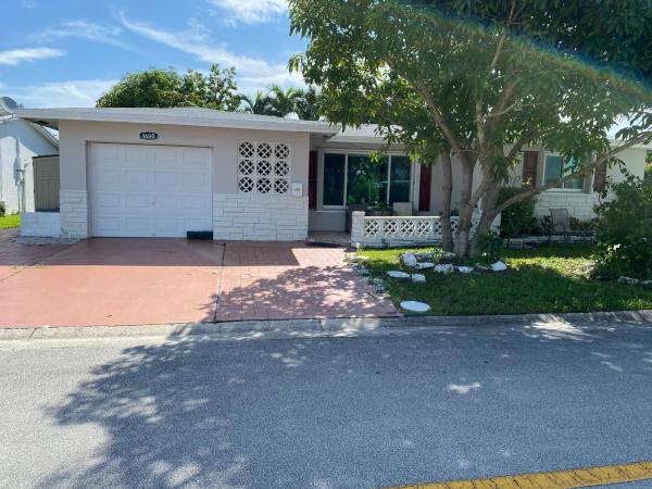Paradise Gardens 2, 1600 NW 68th Ter, Margate, Florida 33063, image 1