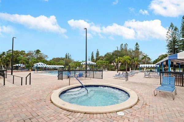 Karanda Village 3, 3964-H Cocoplum Cir #3688, Coconut Creek, Florida 33063, image 2