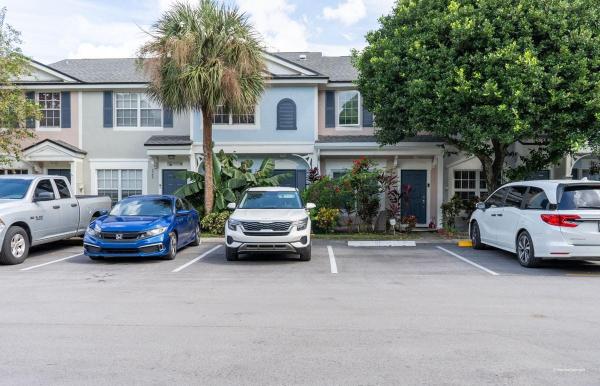 Fiesta, 3332 Confetti Ln #81-9, Margate, Florida 33063, image 1