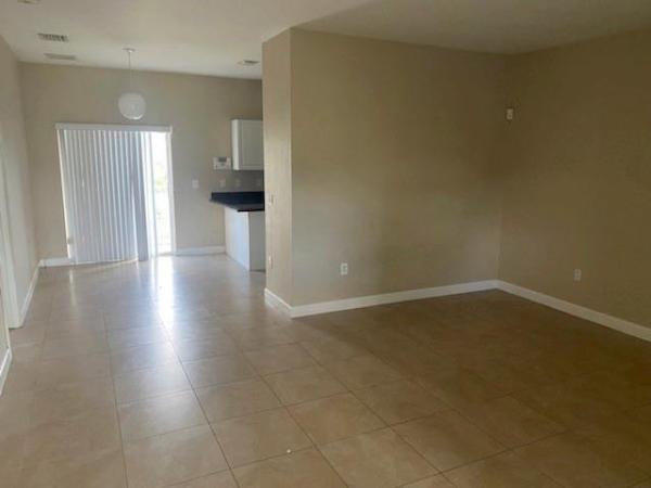 Caribbean Isles Villas, 374 NE 27th Ave #203, Homestead, Florida 33033, image 2