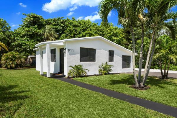 Sunrise Heights, 911 NW 34th Ave, Lauderhill, Florida 33311, image 1
