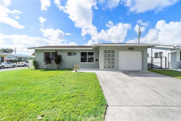 Tamarac Lakes North, 2306 NW 55th St, Tamarac, Florida 33309, image 1