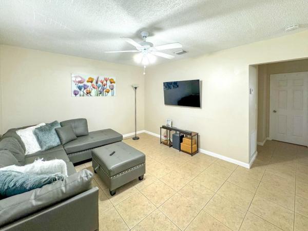 Floral Heights, 1896 SW 41st Ave, Fort Lauderdale, Florida 33317, image 1