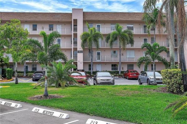 Sunrise Lakes 4, 2635 NW 104th Ave #310, Sunrise, Florida 33322, image 1