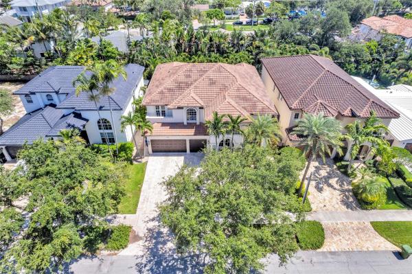 Rio Vista Isles, 930 SE 9th St, Fort Lauderdale, Florida 33316, image 1