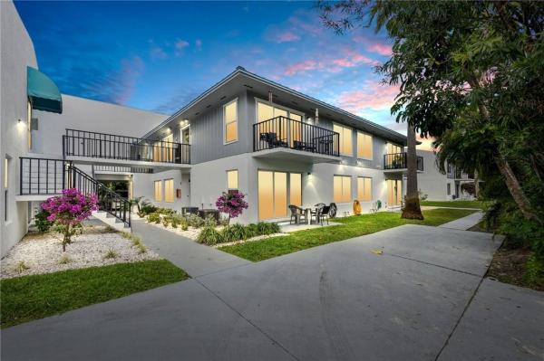 Carlton Villas Of Hutchinson Island, 1180 Carlton Ct #B, Fort Pierce, Florida 34949, image 1