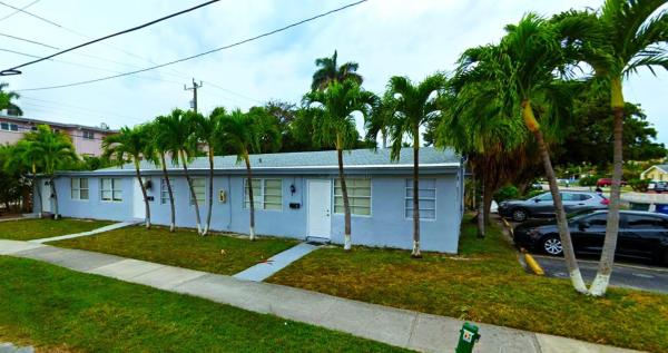 Schaffer Homesites, 916 NE 2nd St, Hallandale Beach, Florida 33009, image 1