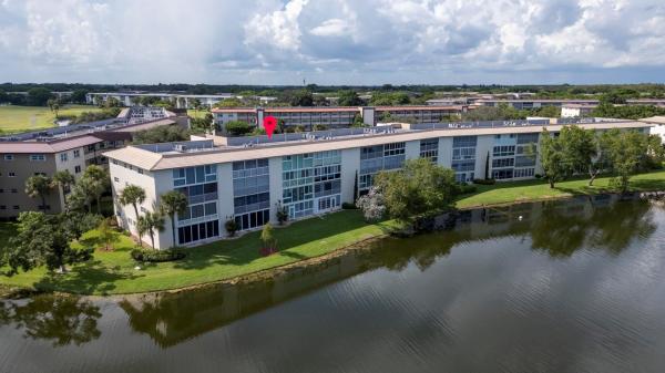 Portofino Village, 3204 Portofino Pt #L2, Coconut Creek, Florida 33066, image 1