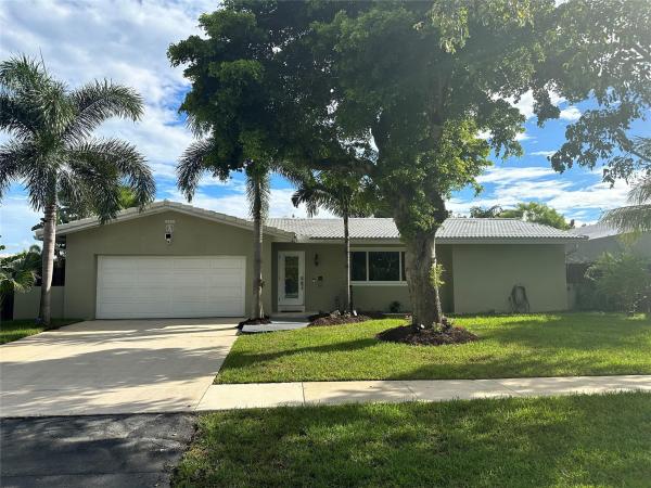 Waterway Estates, 6200 Peters Rd, Plantation, Florida 33317, image 1