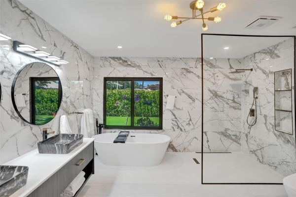 Colonnade At Glen Oaks, 4598 NW 26th Ave, Boca Raton, Florida 33434, image 1