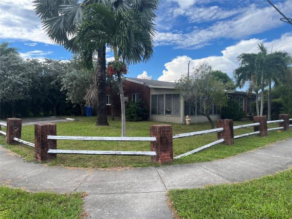 Collier Estates, 561 NE 58th Ct, Oakland Park, Florida 33334, image 1