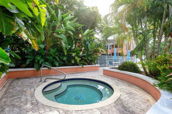 Bahia At Delray, 1055 Crystal Way #D, Delray Beach, Florida 33444, image 3