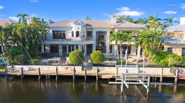 Lighthouse Point Residential, 2400 NE 31st Ct, Lighthouse Point, Florida 33064, image 1