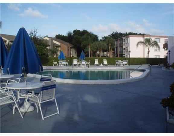 Heritage Circle, 4364 NW 9th Ave #2A, Deerfield Beach, Florida 33064, image 1