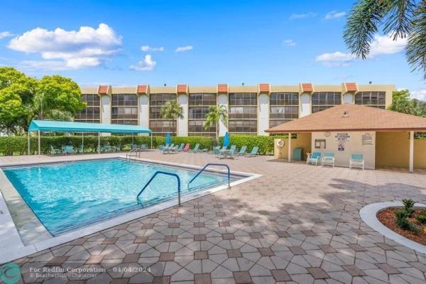 The Pines Of Boca Barwood, 23370 Carolwood Ln #404, Boca Raton, Florida 33428, image 3