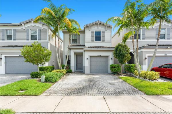 Hidden Trails, 4528 NW 48th Ter Ter, Tamarac, Florida 33319, image 1