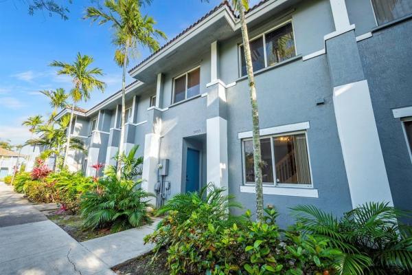 La Estancia Townhomes, 5463 SW 41 #D24, Pembroke Park, Florida 33023, image 1