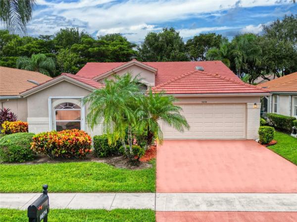 Palm Isles, 9874 Harbour Lake Cir, Boynton Beach, Florida 33437, image 1