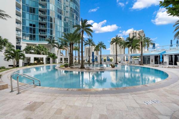 Las Olas River House, 333 Las Olas Way #508, Fort Lauderdale, Florida 33301, image 2