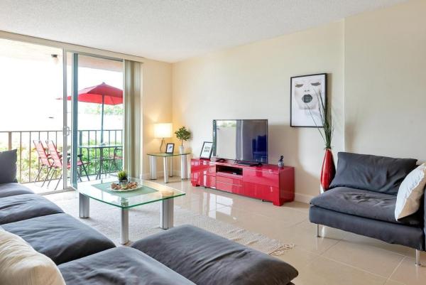 Tradewinds Of Pompano, 1009 N Ocean Blvd #409, Pompano Beach, Florida 33062, image 1