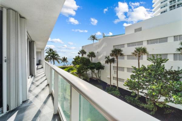 Oceania 2, 16445 Collins Ave #221, Sunny Isles Beach, Florida 33160, image 2