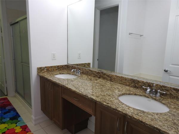 Belle Isle, 2299 NE 9th Ave, Wilton Manors, Florida 33305, image 2
