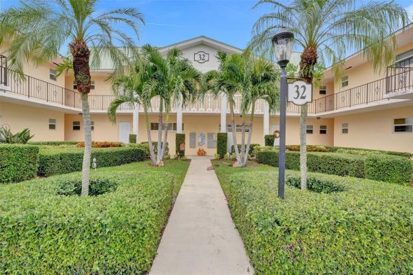 Colonial Club, 32 Colonial Club Dr #202, Boynton Beach, Florida 33435, image 1