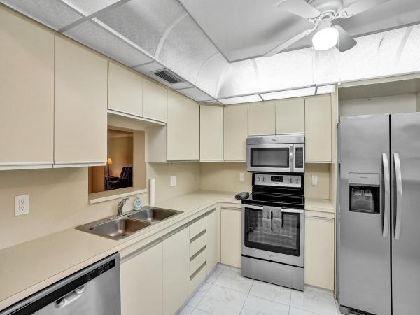Bimini Village, 3401 Bimini Ln #D1, Coconut Creek, Florida 33066, image 2