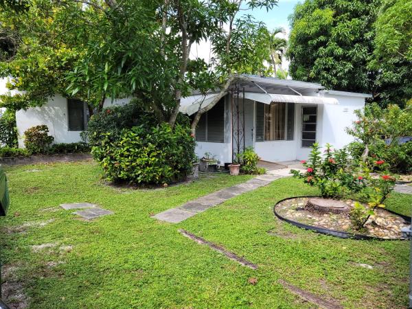South Middle River, 1309 NW 3rd Ave, Fort Lauderdale, Florida 33311, image 1