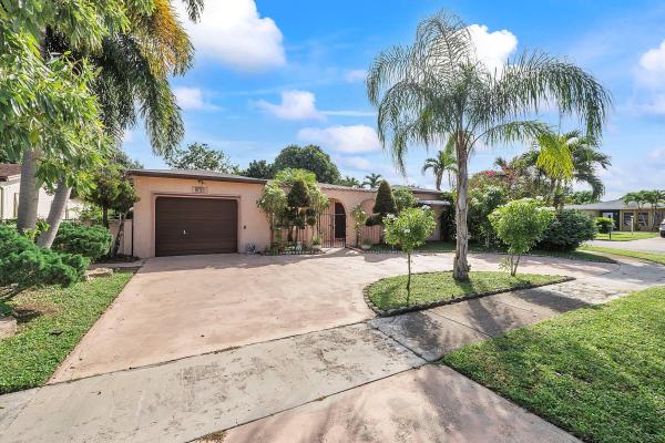 Oakland Hills, 891 Sw 49th Cir, Margate, Florida 33063, image 1