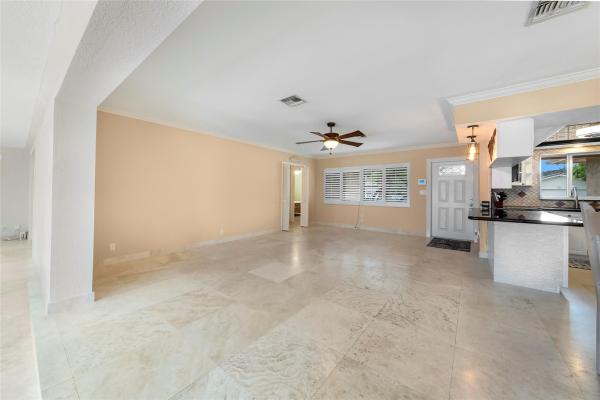 Paradise Palms, 2061 N Conference Dr, Boca Raton, Florida 33486, image 2