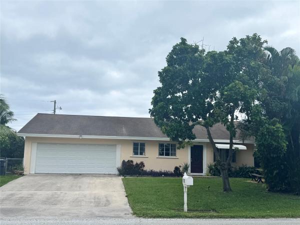 Lake Osborne Estates, 5980 Lake Osborne Dr, Lake Worth Beach, Florida 33461, image 1