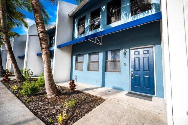 St John Village, 1622 NW 1st Ave #9, Miami, Florida 33136, image 1