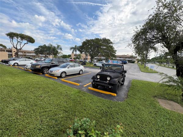 Sunrise Lakes 3, 9101 Sunrise Lakes Blvd #218, Sunrise, Florida 33322, image 1