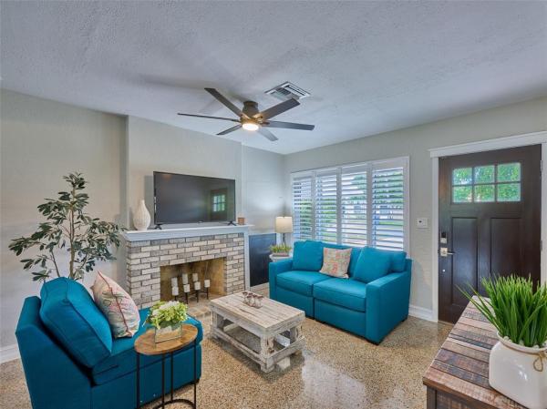 Croissant Park, 708 SW 12th Ct, Fort Lauderdale, Florida 33315, image 1