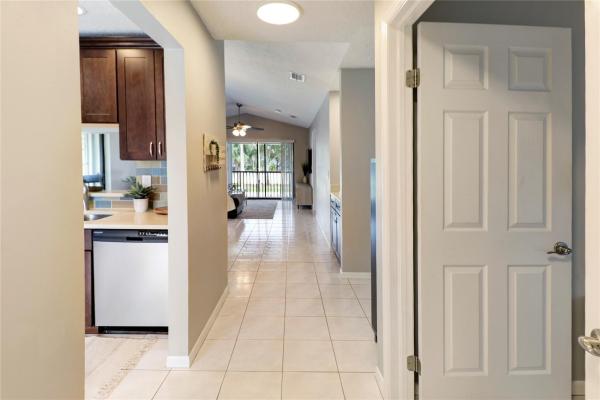 San Remo Golf & Tennis Club, 5150 E Club Cir #201, Boca Raton, Florida 33487, image 2