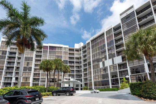 Towers Of Oceanview East, 400 Leslie Dr #530, Hallandale Beach, Florida 33009, image 1