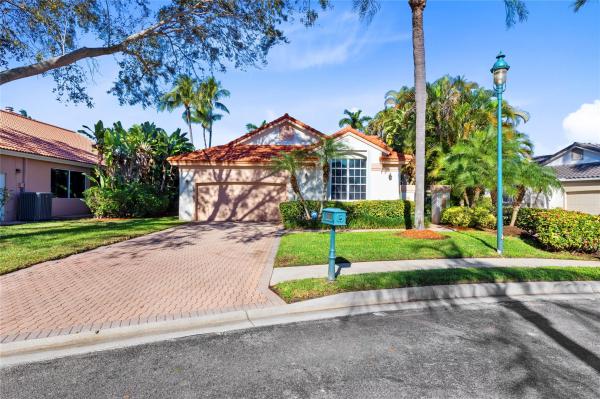 Lacosta, 1420 Lacosta Dr, Pembroke Pines, Florida 33027, image 1