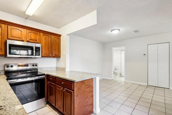 Lakewood Of Palm Springs, 172 Lake Arbor Dr, Palm Springs, Florida 33461, image 1