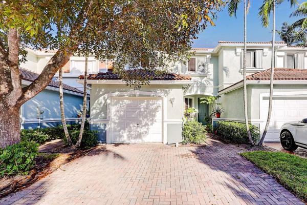 Thousand Oaks, 2319 Center Stone Ln, Riviera Beach, Florida 33404, image 1