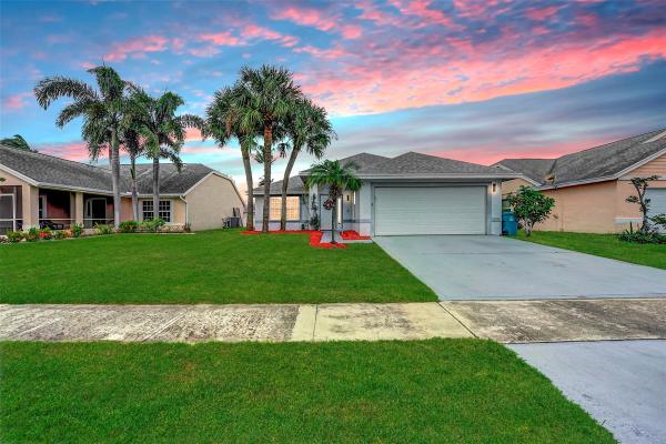 Heatherlake At The Meadows, 25 Heather Cove Dr, Boynton Beach, Florida 33436, image 1