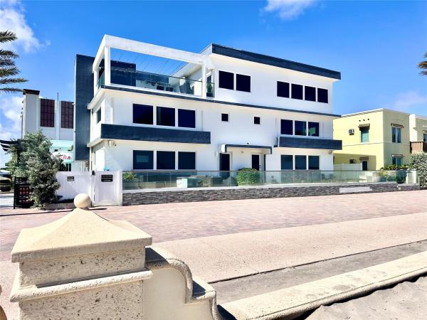 Windswept Club, 2205 N Surf Rd, Hollywood, Florida 33019, image 1