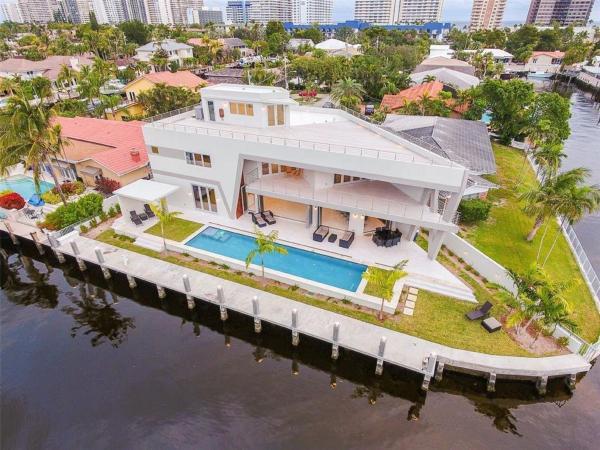 Bermuda Riviera, 3300 NE 39th St, Fort Lauderdale, Florida 33308, image 1