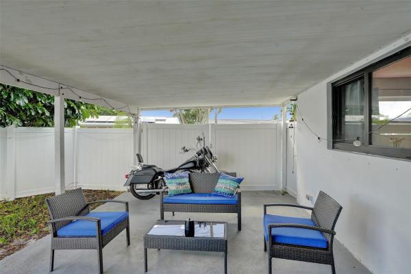 Tamarac Lakes North, 5212 NW 27th Ave, Tamarac, Florida 33309, image 1
