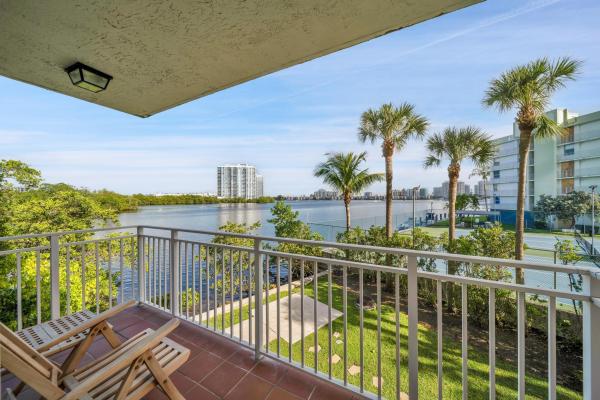 Vista On The Bay, 16590 NE 26th Ave #203, North Miami Beach, Florida 33160, image 1
