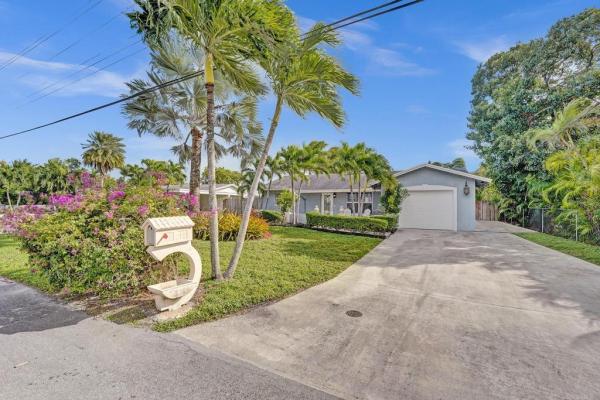 Oakland Boulevard, 1140 NW 30th Ct, Wilton Manors, Florida 33311, image 1