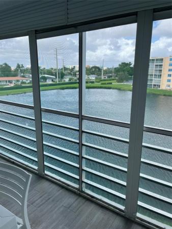 Meadowbrook Lakes View, 301 SE 3rd St #405, Dania Beach, Florida 33004, image 1