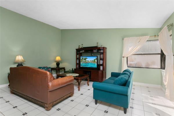 Country Club Gardens, 19503 Cypress Ct, Hialeah, Florida 33015, image 1