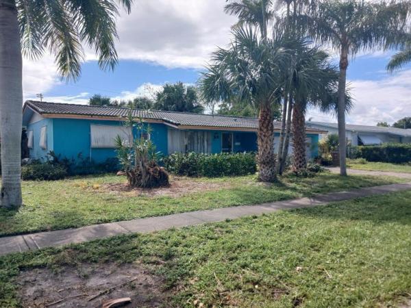 Coral Manor, 500 SE 3rd Pl, Deerfield Beach, Florida 33441, image 3