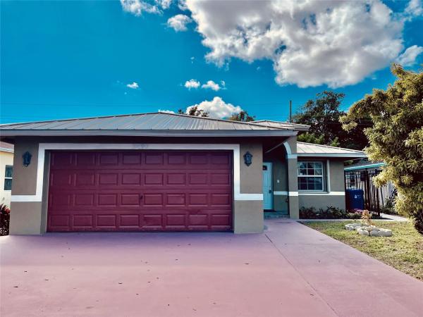 Collier City, 2490 NW 4th Ct, Pompano Beach, Florida 33060, image 1